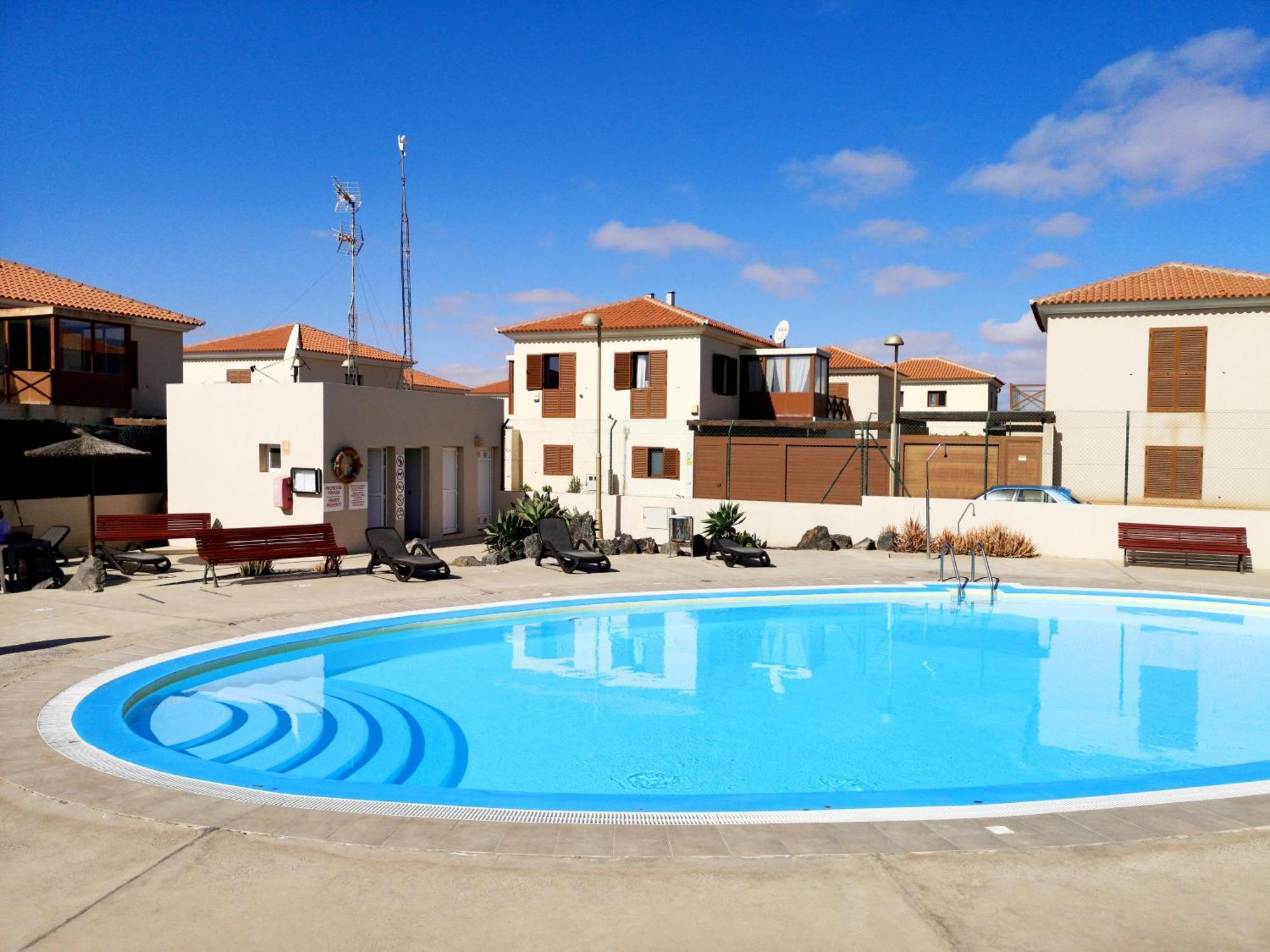 Casa Silencio, Villa With Terrace, Garden And Large Pool Area Corralejo Exteriör bild